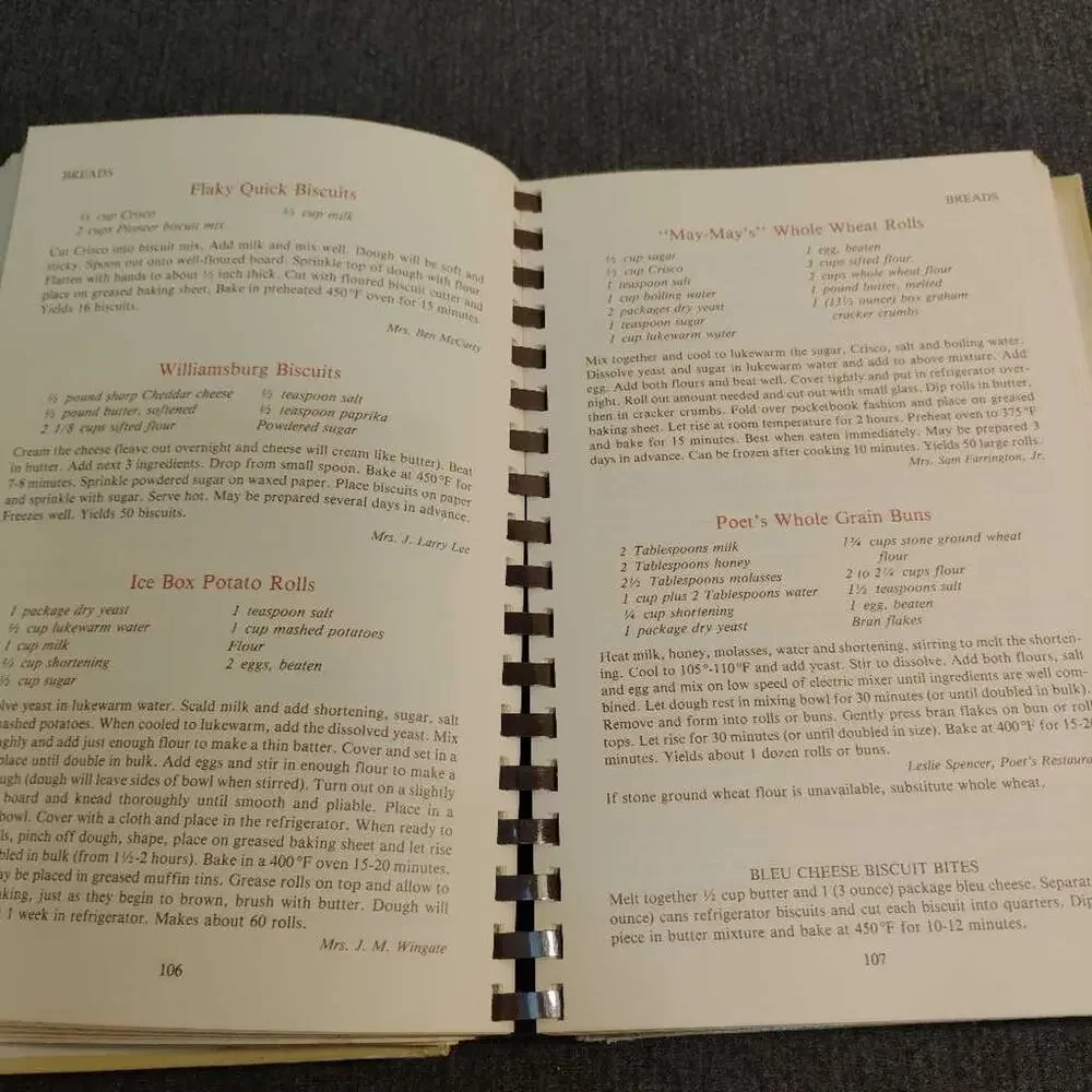 Southern Sideboards Cookbook 1978 Junior League Jackson MS Spiral Bound